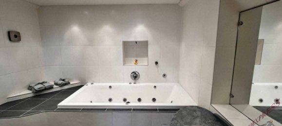 Квартира с 3 комнатами в Клоштернойбург, Австрия № 154619 5