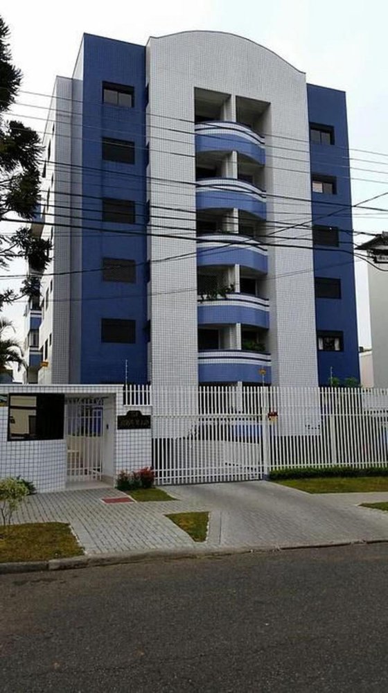 Apartamento de 3 dormitorios en Curitiba, Brazil No. 534303