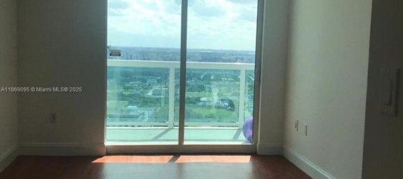 2 Schlafzimmer Gewerbliche Immobilien in Miami, USA, Nr. 614794 9