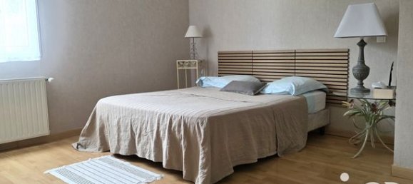 4 bedrooms House in Saint-Epain, France No. 300670 11