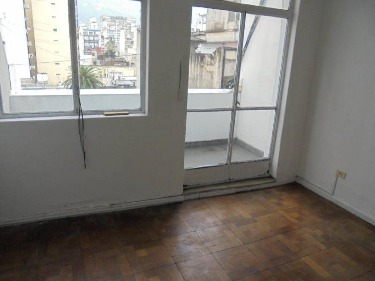 54m² Office in Buenos Aires, Argentina No. 106501