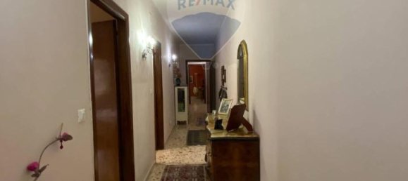 4-salle Appartement à Bagheria, Italy No. 14783 20