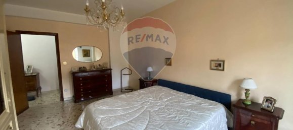 4-salle Appartement à Bagheria, Italy No. 14783 12