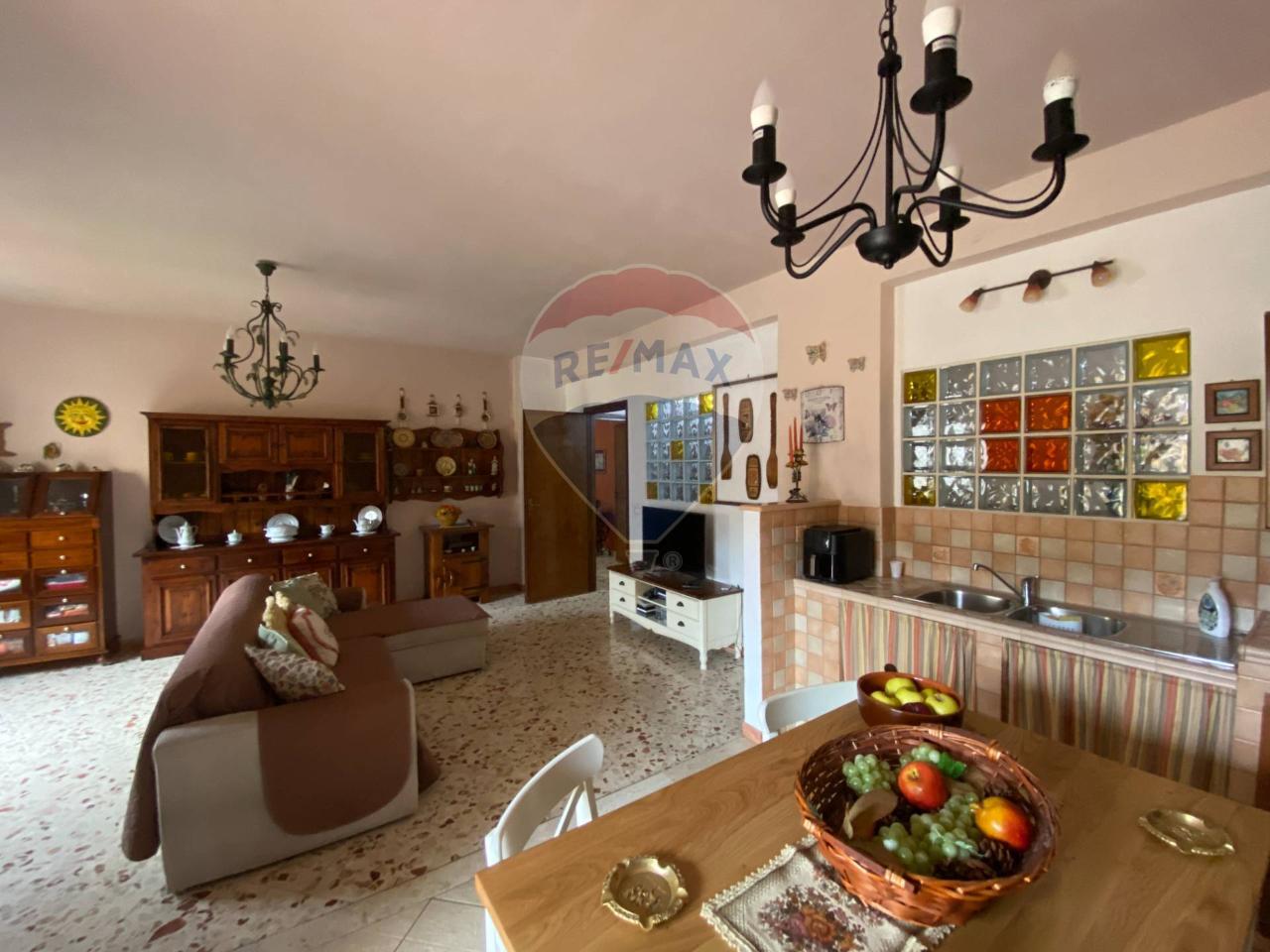 4-salle Appartement à Bagheria, Italy No. 14783