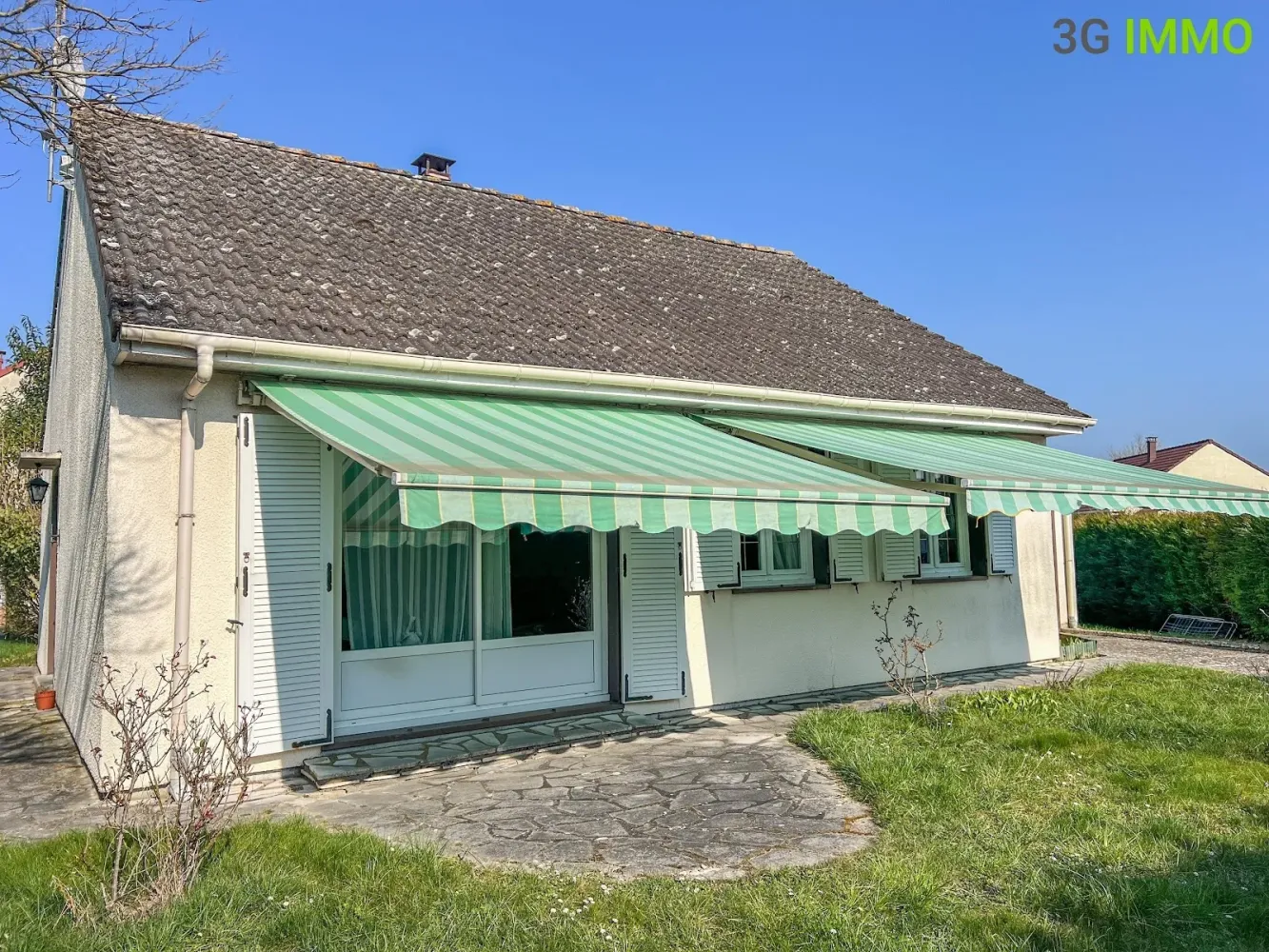 2 bedrooms Villa in Dreux, France No. 321896