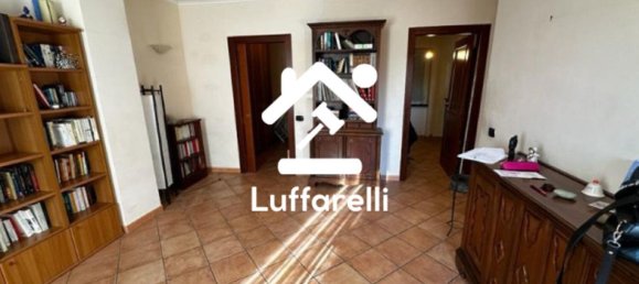 8-Zimmer Haus in Rome, Italy, Nr. 12361 8