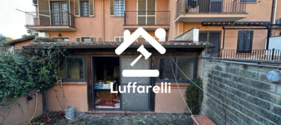 8-Zimmer Haus in Rome, Italy, Nr. 12361 3