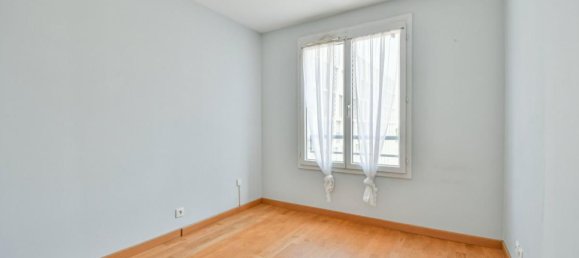 2 bedrooms Apartment in Montrouge, France No. 151358 9