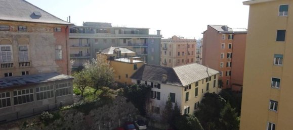 2غرفة شقة في Genoa, Italy رقم 37049 20