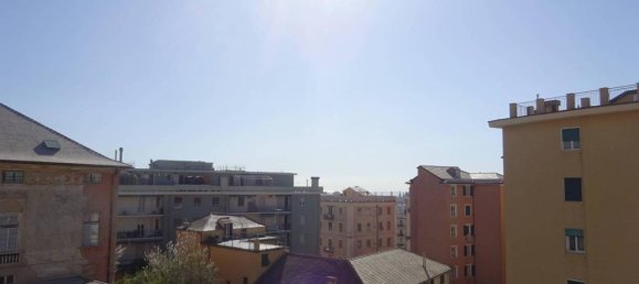 2غرفة شقة في Genoa, Italy رقم 37049 23