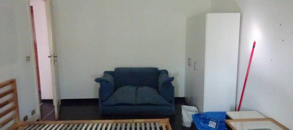 2غرفة شقة في Genoa, Italy رقم 37049 17