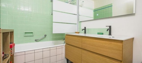 Apartamento de 2 dormitorios en Paris, France No. 314230 9