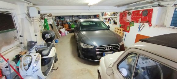 Гараж 90м² в Генуя, Италия № 347894 15