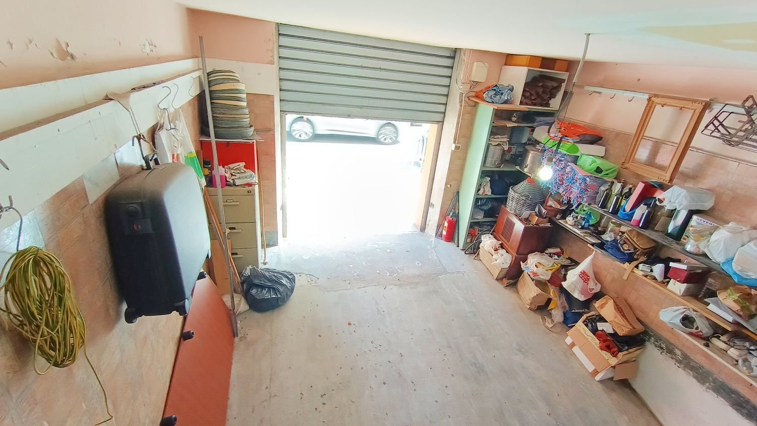 Гараж 90м² в Генуя, Италия № 347894