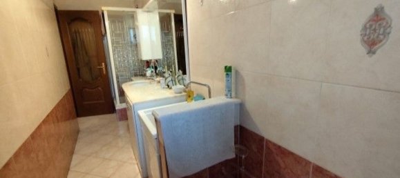 3 rooms Apartment in Turin, Italy No. 120043 9