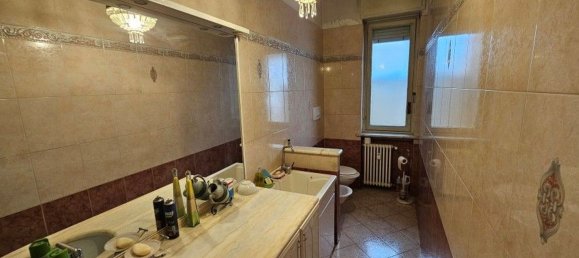 3 rooms Apartment in Turin, Italy No. 120043 22