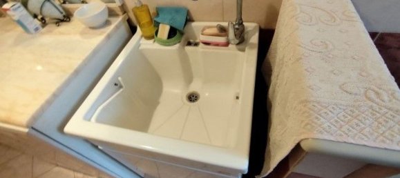 3 rooms Apartment in Turin, Italy No. 120043 8