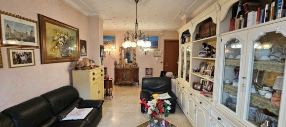 3 rooms Apartment in Turin, Italy No. 120043 16
