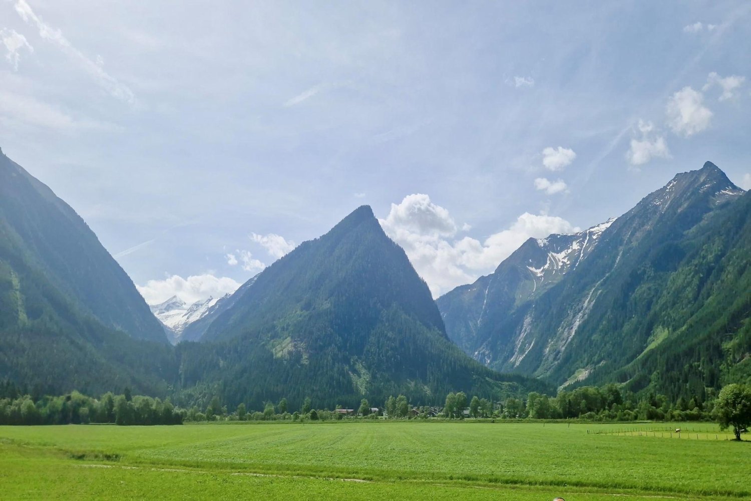 Grundstück in Neukirchen am Großvenediger, Austria 745m², Nr. 165239