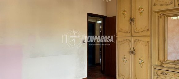 3 rooms Apartment in Gravina di Catania, Italy No. 285250 10
