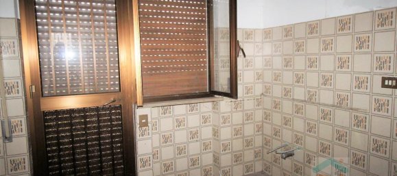 Дом с 3 комнатами в Удине, Италия № 21833 11