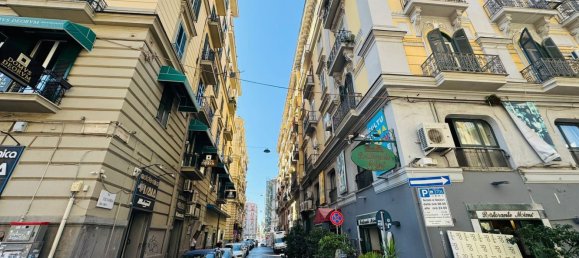 70m² Commercial property in Naples, Italy No. 276652 25