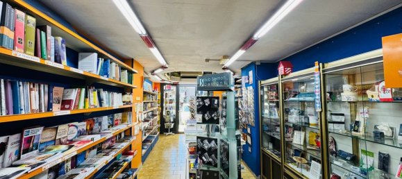 70m² Commercial property in Naples, Italy No. 276652 4