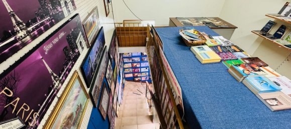 70m² Commercial property in Naples, Italy No. 276652 9