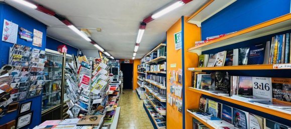 70m² Commercial property in Naples, Italy No. 276652 2