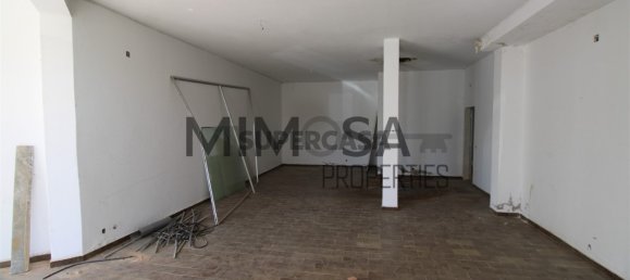 78m² Commercial property in Luz, Portugal No. 159747 6