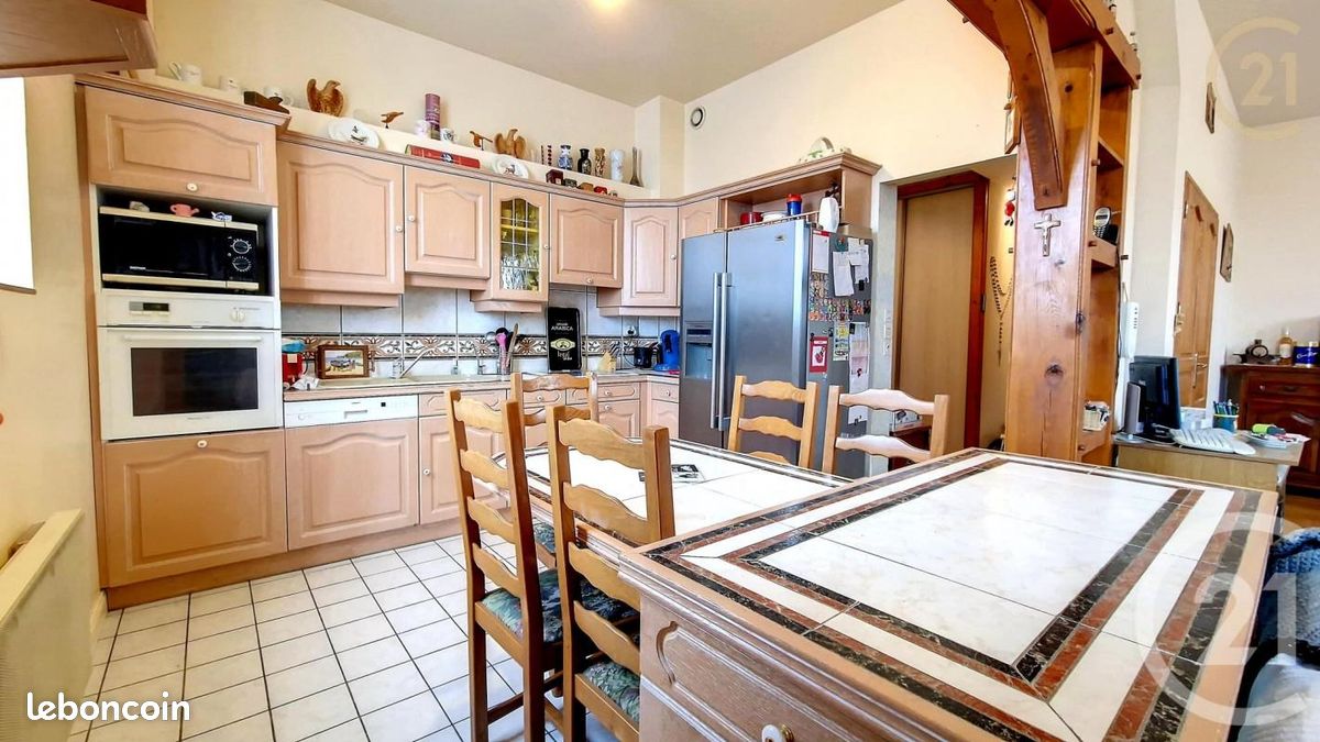 3 غرف نوم منزل ذو طابقين في Troyes, France رقم 98121