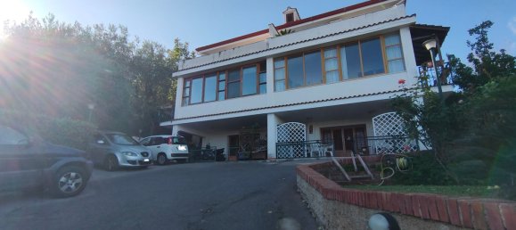 Casa de 4 habitaciónes en Palermo, Italy No. 152102 3