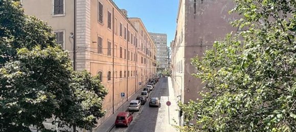 Apartamento de 3 habitaciónes en Sassari, Italy No. 301169 33