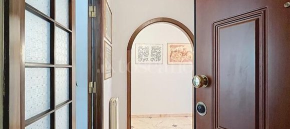 Apartamento de 3 habitaciónes en Sassari, Italy No. 301169 3