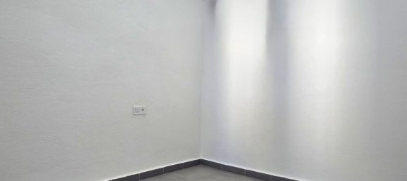 5 bedrooms Townhouse in Pedreguer, Spain No. 185756 10