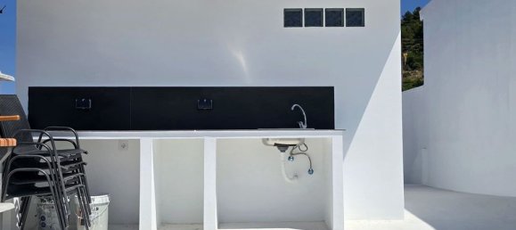 5 bedrooms Townhouse in Pedreguer, Spain No. 185756 5