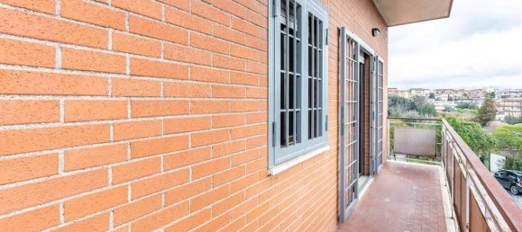 3 rooms Apartment in Rome, Italy No. 28853 30