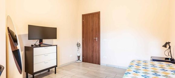 3 rooms Apartment in Rome, Italy No. 28853 25