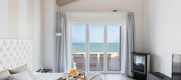 1900m² Hotel in Desenzano del Garda, Italy No. 7004 8