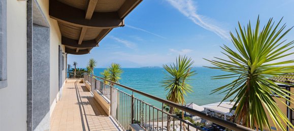1900m² Hotel in Desenzano del Garda, Italy No. 7004 9