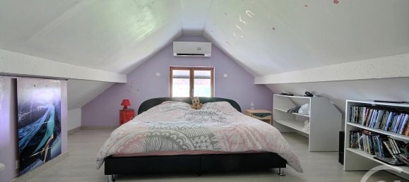 6 bedrooms House in Esternay, France No. 94604 12