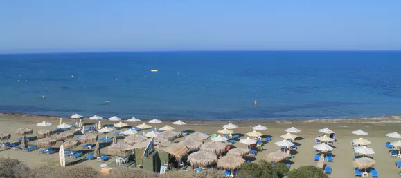 3 bedrooms Villa in Pervolia, Cyprus No. 4351 2