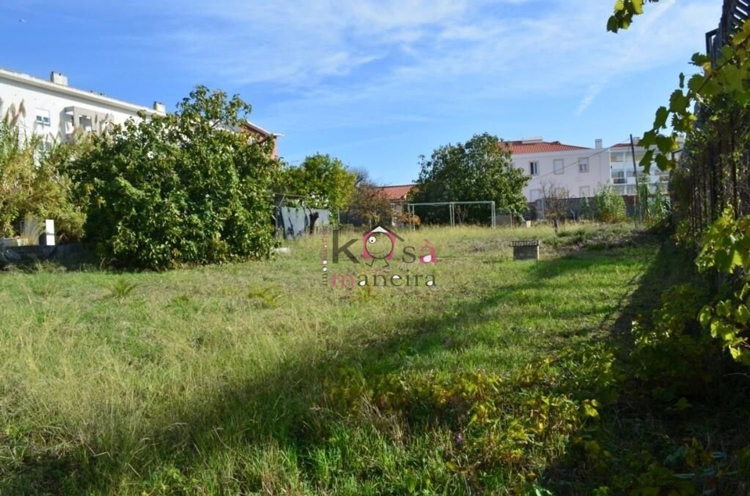 2000m² Land in Lisbon, Portugal No. 92560