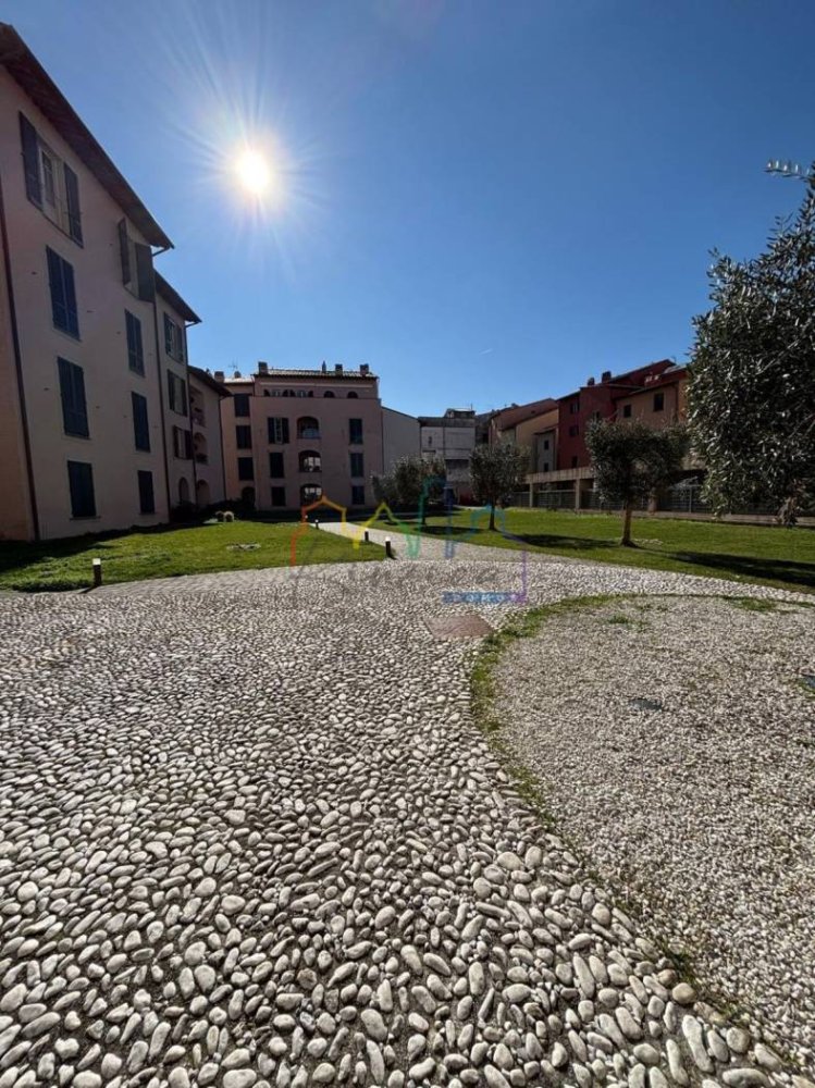 2 bedrooms Apartment in Pisa, Italy No. 49338