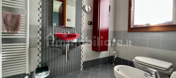 3 bedrooms Villa in Sovizzo, Italy No. 150894 13