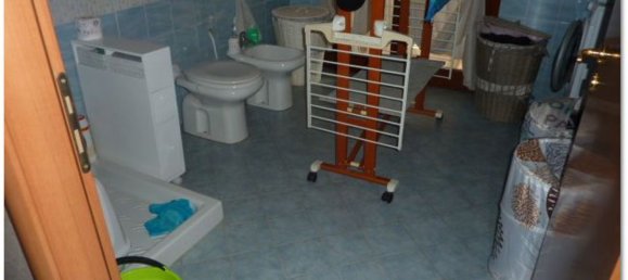 4-salle Appartement à Casirate d'Adda, Italy No. 6717 25