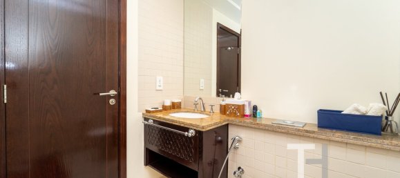 3 bedrooms Apartment in Burj Khalifa, UAE No. 28482 10