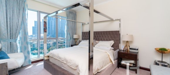 3 bedrooms Apartment in Burj Khalifa, UAE No. 28482 4