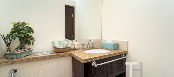 3 bedrooms Apartment in Burj Khalifa, UAE No. 28482 16