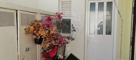 2 bedrooms House in Maia, Portugal No. 16367 5